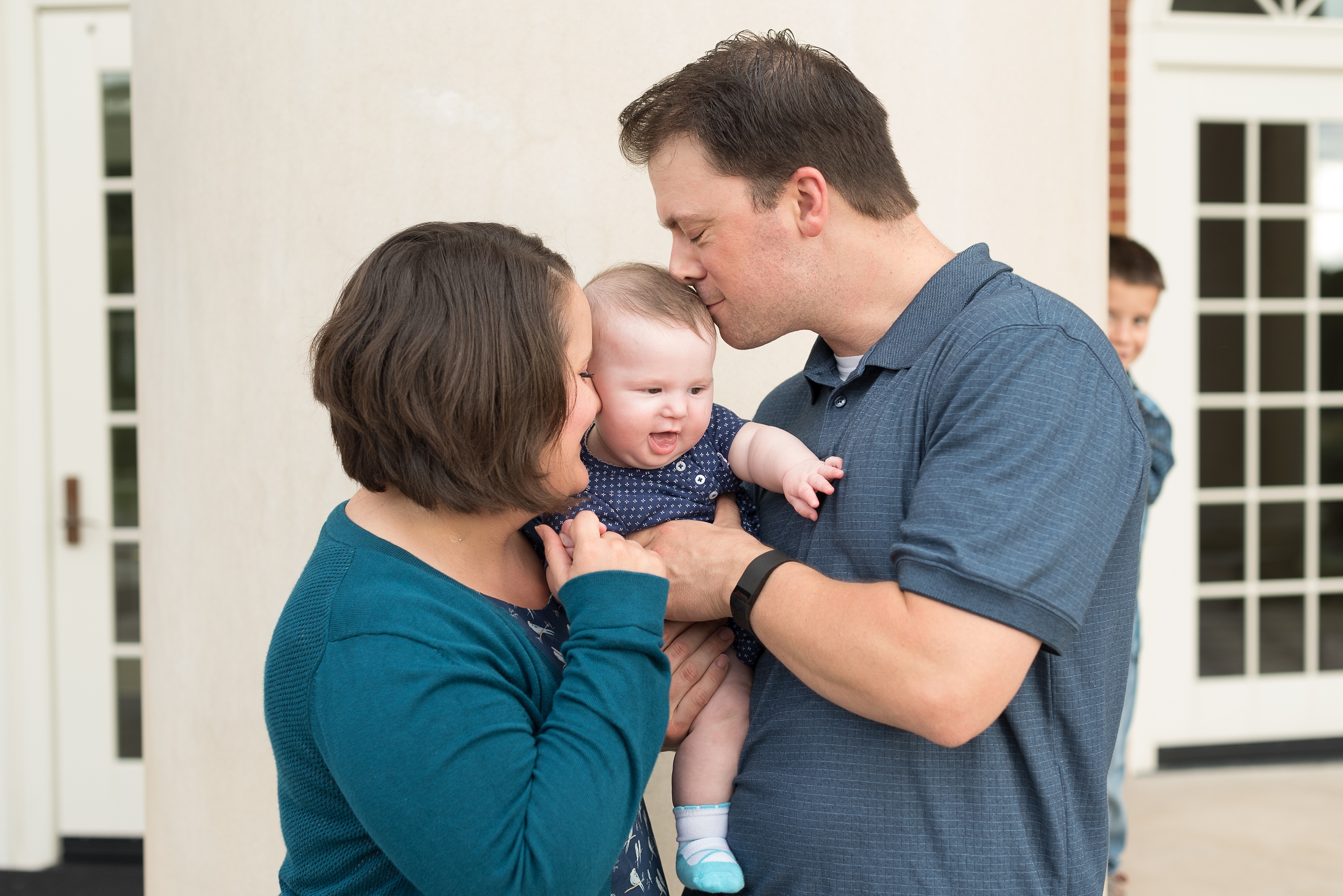 Chesapeake family photographer, Virginia Beach family photographer, Chesapeake newborn photographer, fun family photos