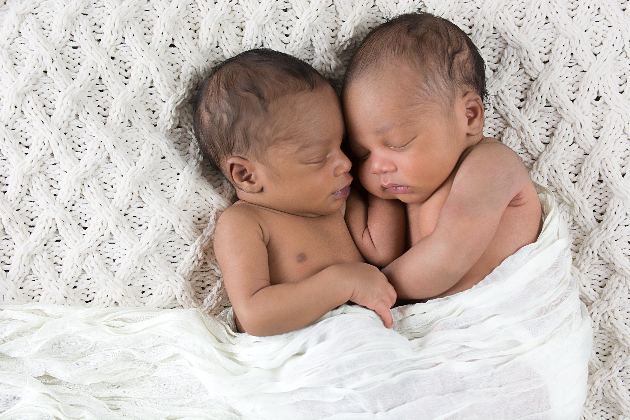 twin newborn photography, twin newborn photographer Chesapeake VA, twin baby boy newborn photos