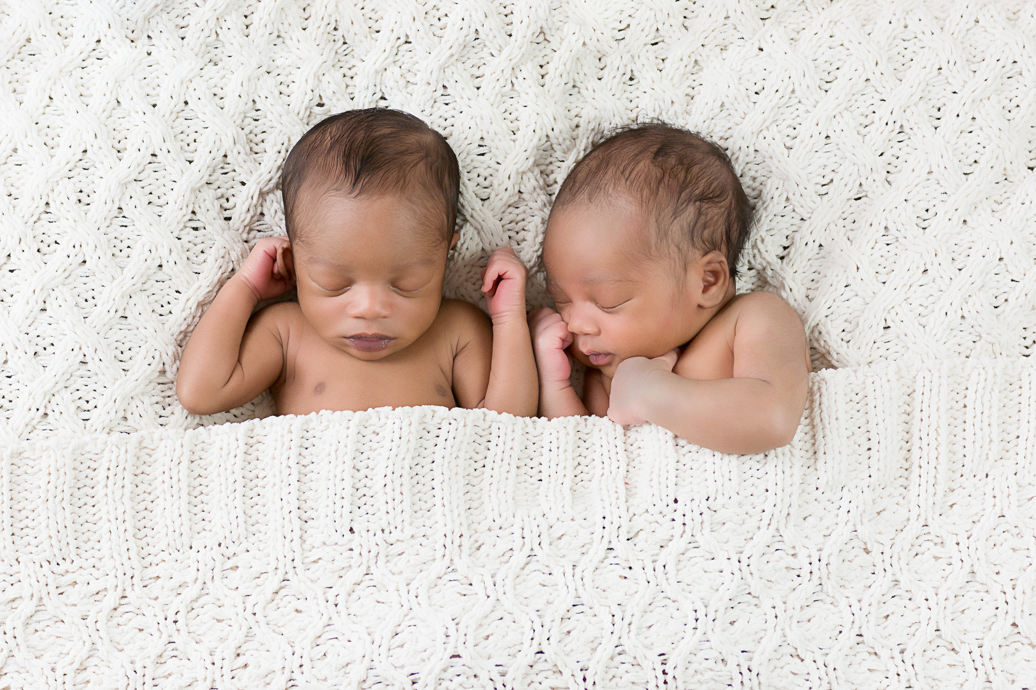 twin boy newborn photo, baby boys newborn photography, baby photographer Chesapeake VA