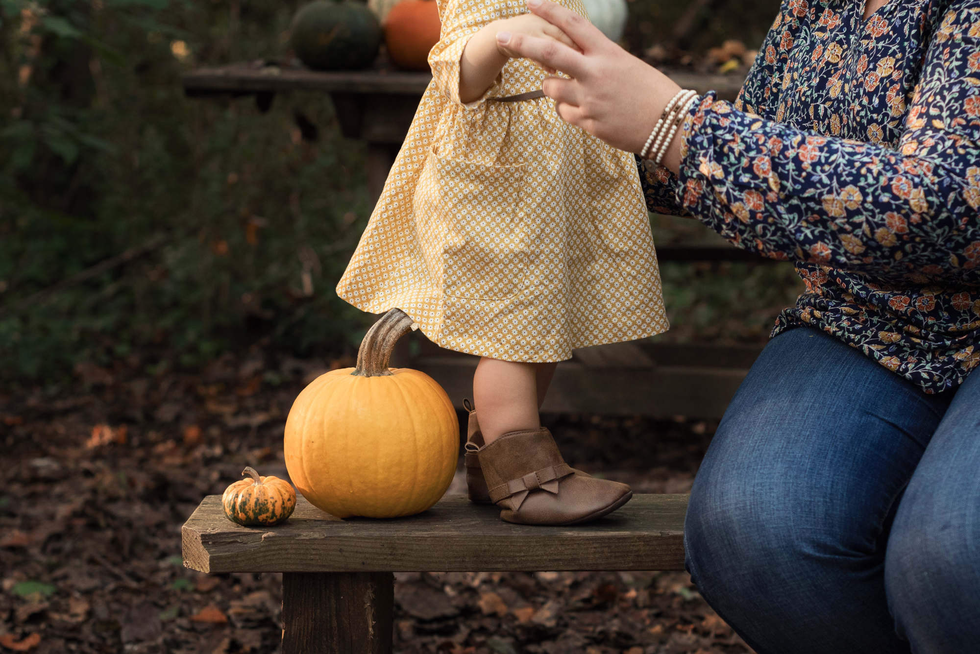 Virginia Beach VA newborn photographer, toddler boots, Fall family pics, 757 family photographer